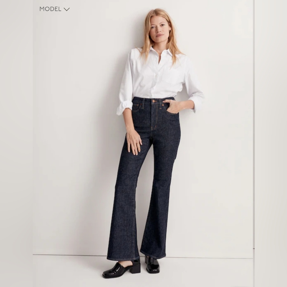 Madewell The Perfect Vintage Flare Jean in Wrenford Wash -Raw Hem. Size 26